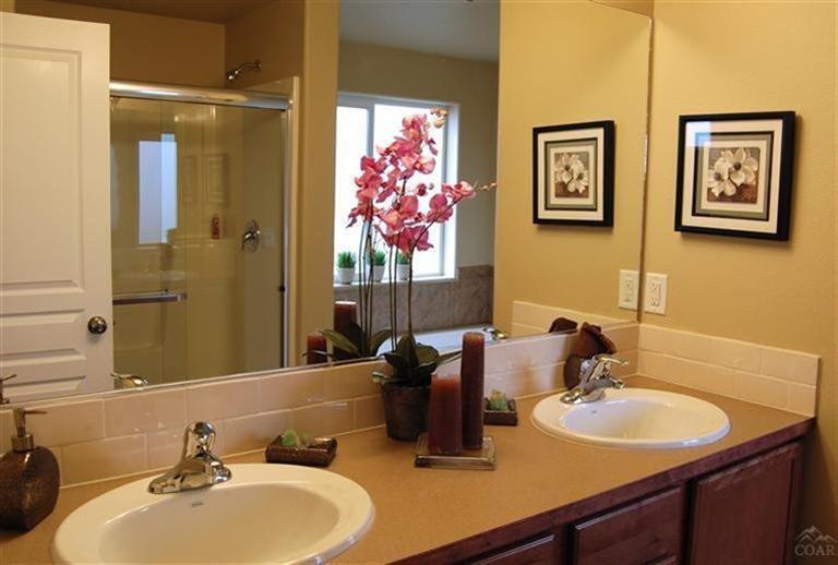 1255 McKinney Butte Road, Unit 7 Sisters, OR 97759 - Photo 6 of 9 Home will be similar to photo shown. The