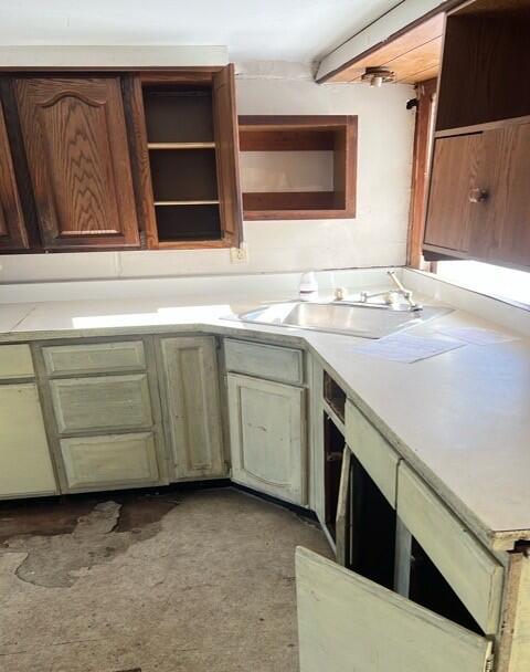 580 St George Road South Thomaston, ME 04858 - Photo 4 of 17 20260205--1303052-525F081C-979D-4028-A31