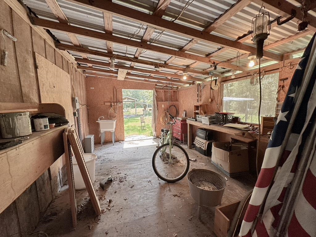 4975 Pat Paulk Road Starks, LA 70661 - Photo 9 of 13 Gallery Image 9