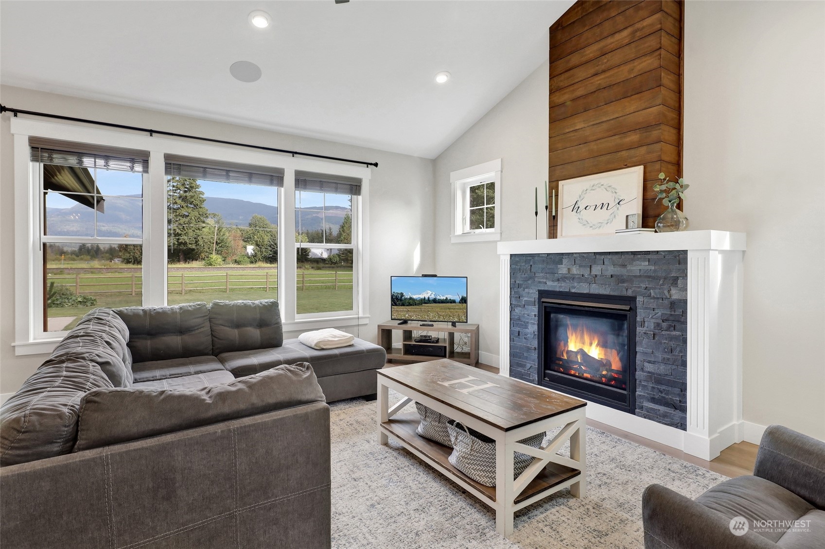 1204 Haystack Lane Everson, WA 98247 - Photo 13 of 40