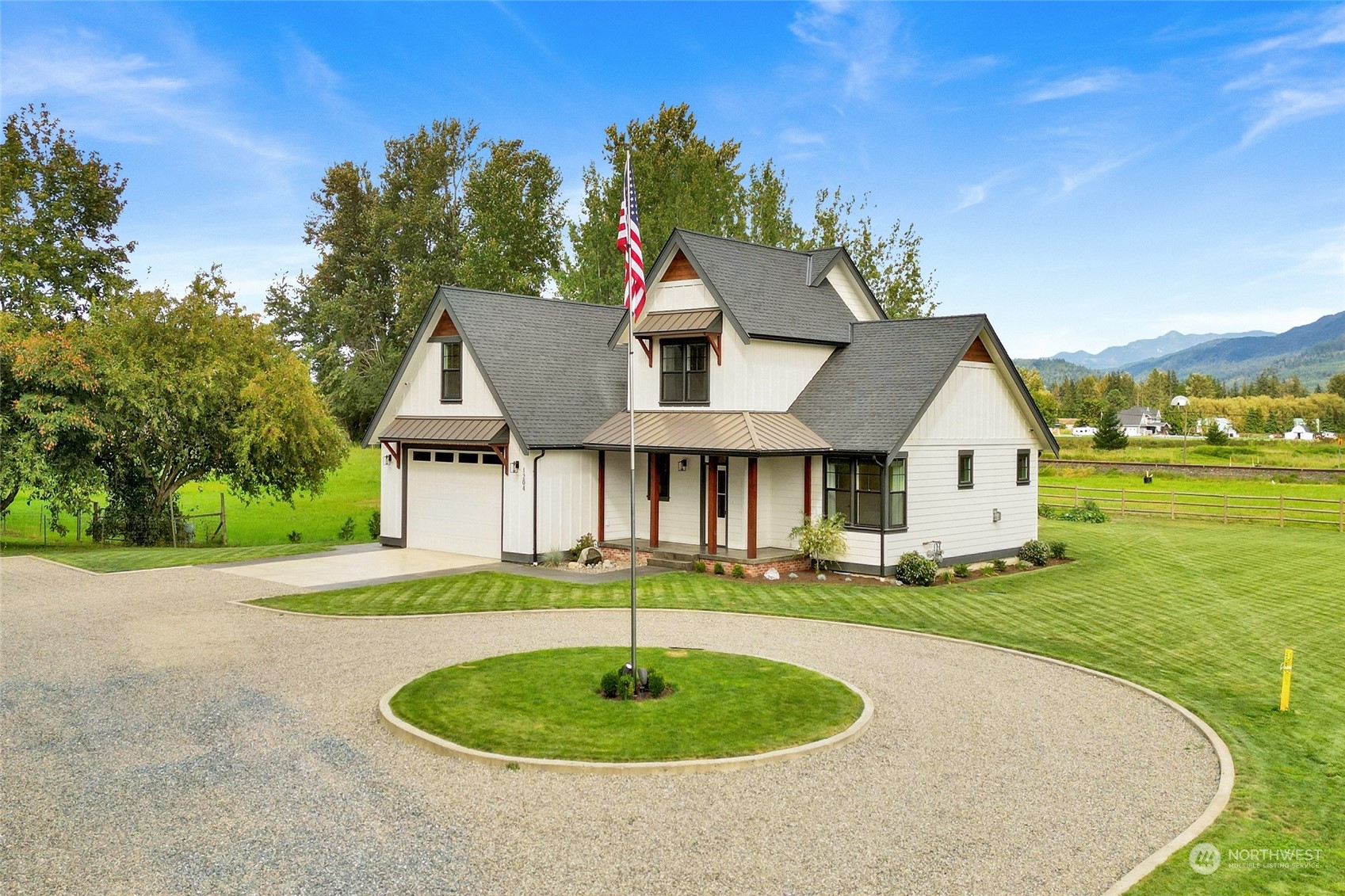 1204 Haystack Lane Everson, WA 98247 - Photo 4 of 40