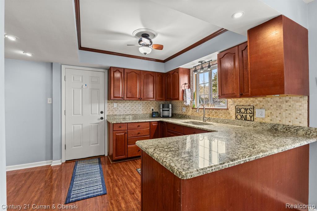 4400 Highfield Road Waterford, MI 48329 - Photo 14 of 54