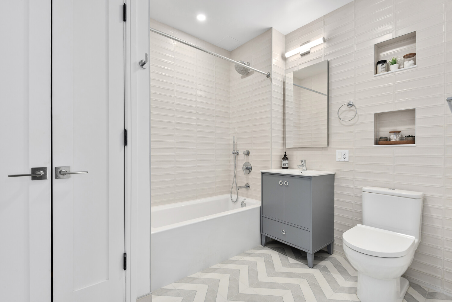 1 Lenox Road, Unit 3B Brooklyn, NY 11226 - Photo 2 of 10