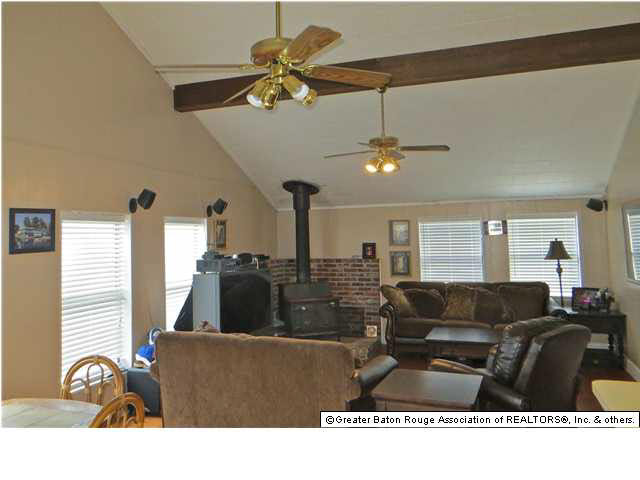 20651 Henry Road Killian, LA 70462 - Photo 8 of 12 Gallery Image 8