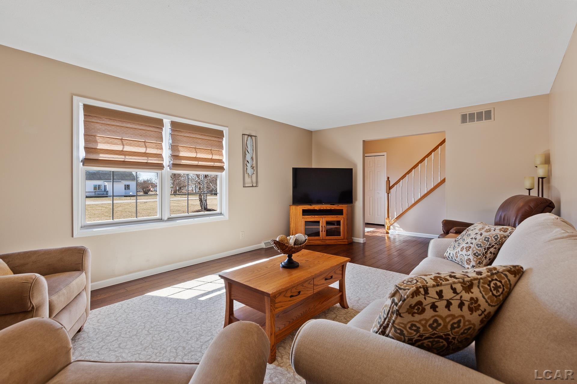 3072 Ives Road Tecumseh, MI 49286 - Photo 9 of 51 50104045-8.JPG