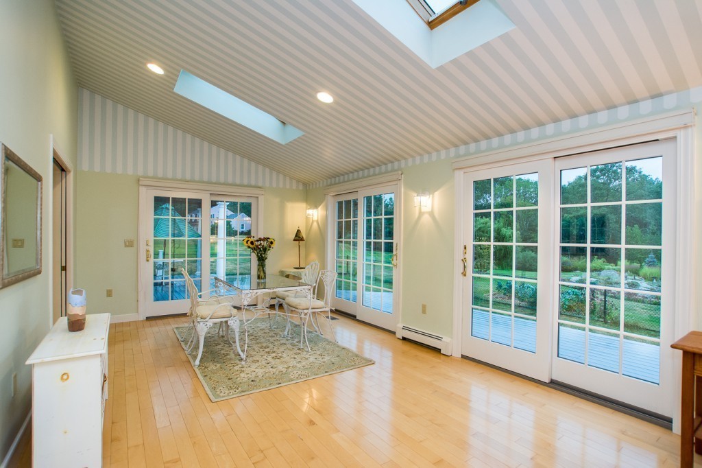 180 Westboro Road Upton, MA 01568 - Photo 6 of 30