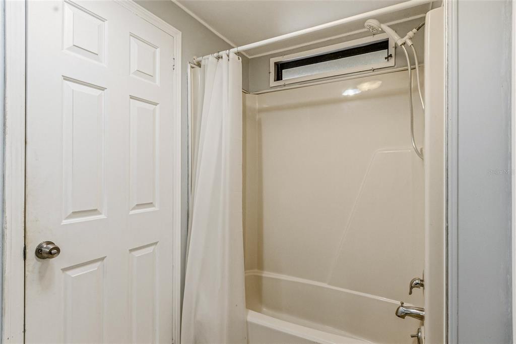 917 Cypress Street Sebastian, FL 32976 - Photo 36 of 80 a bathroom with a shower