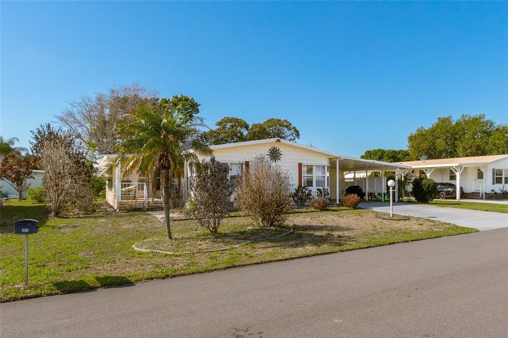 917 Cypress Street Sebastian, FL 32976 - Photo 4 of 80