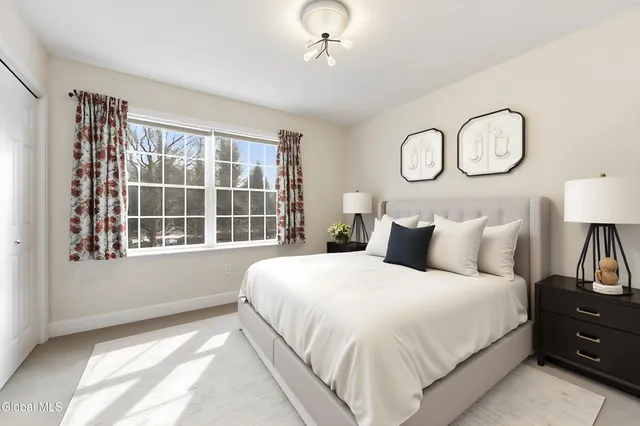 $647,777 | 12 Patriot Circle, Clifton Park, NY 12065