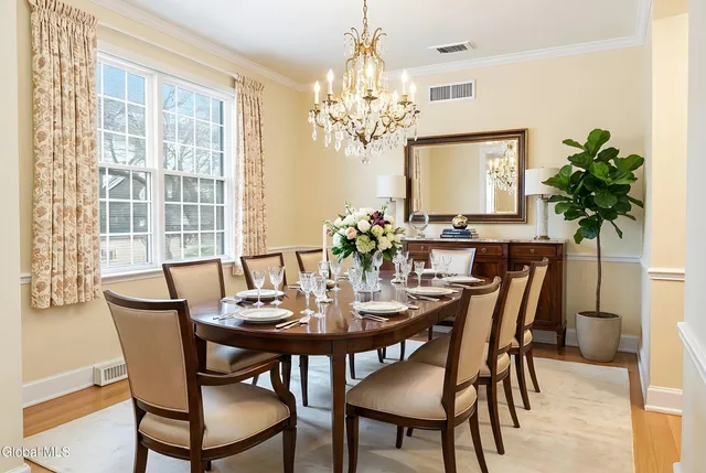 $647,777 | 12 Patriot Circle, Clifton Park, NY 12065