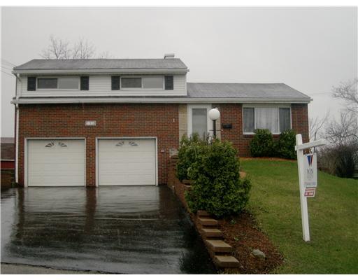 584 Lindsay Road Carnegie, PA 15106 - Photo 1 of 16 Exterior Front.