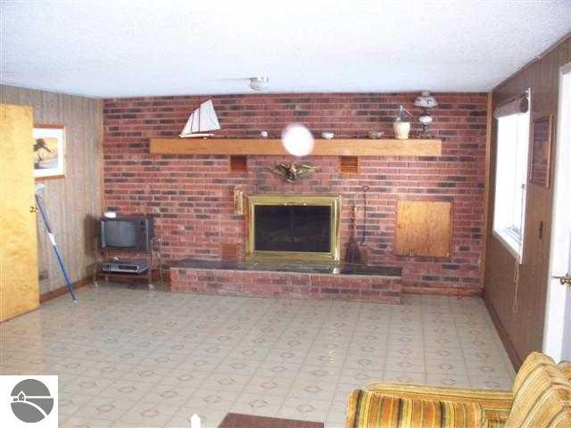 8150 Deadstream Road Honor, MI 49640 - Photo 6 of 10 1724134-5.JPG