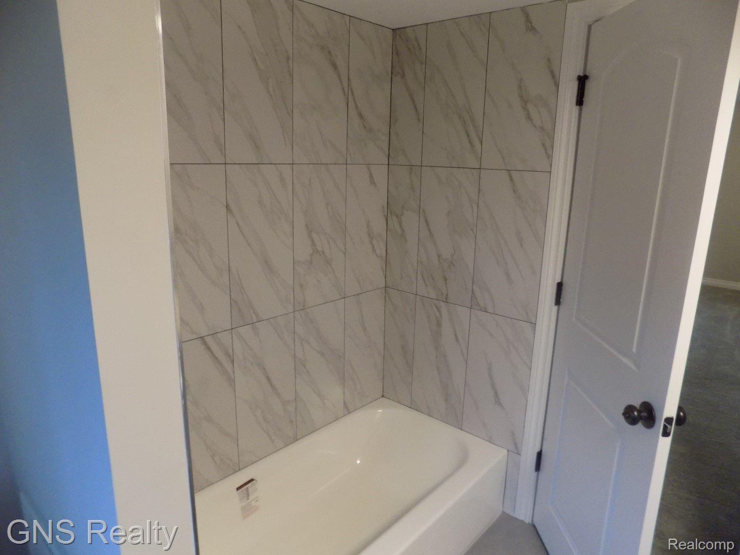 6200 Christopher Court Romeo, MI 48065 - Photo 43 of 50 Gallery Image 43