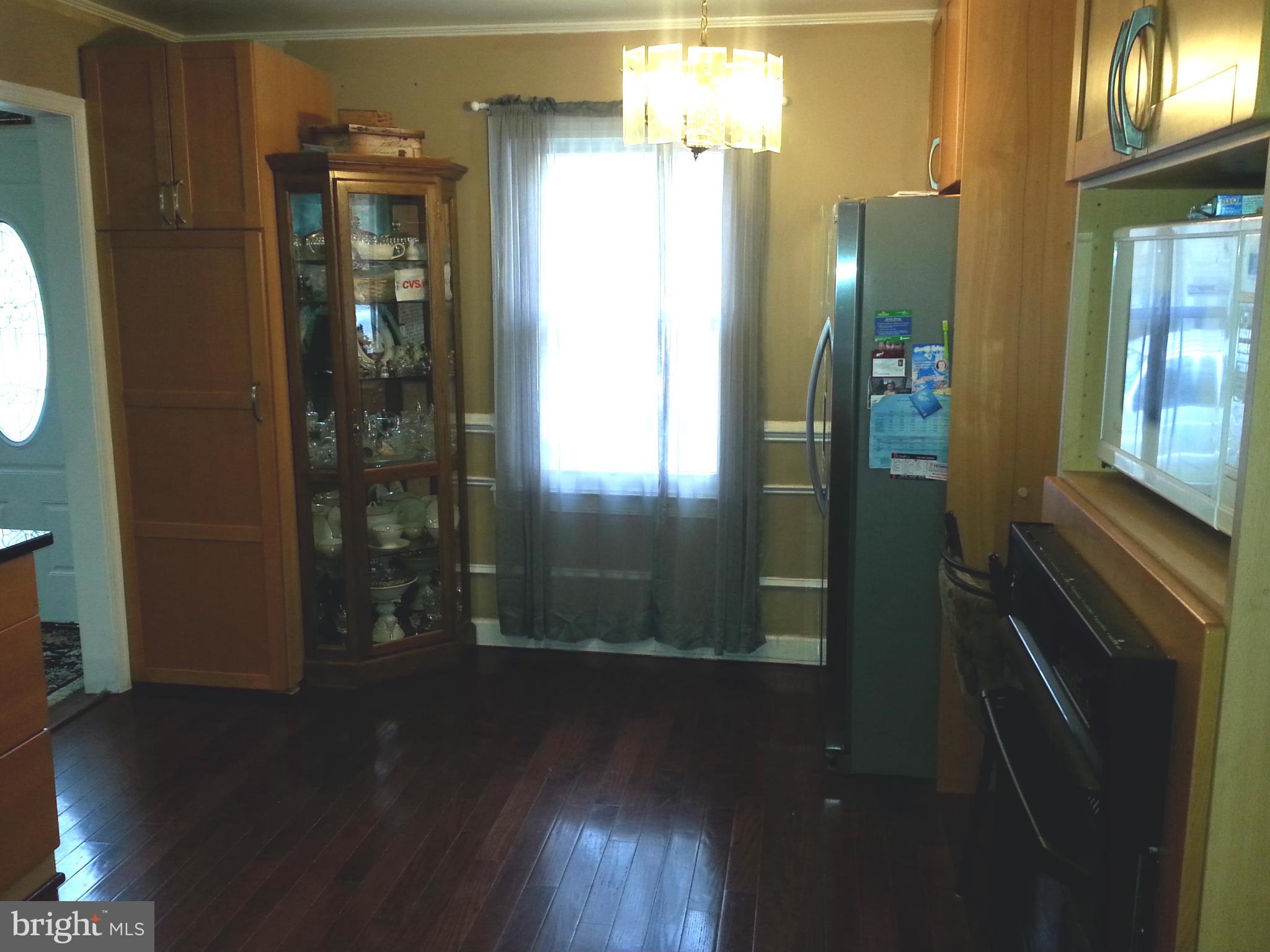 12815 Maple Street Silver Spring, MD 20904 - Photo 11 of 28 Dining Room