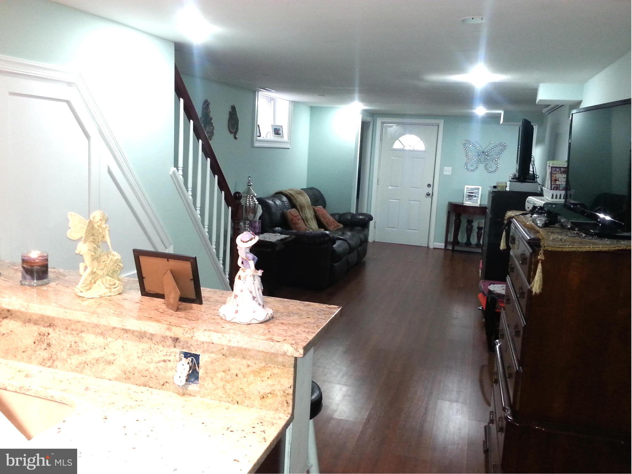 12815 Maple Street Silver Spring, MD 20904 - Photo 21 of 28 Family Room
