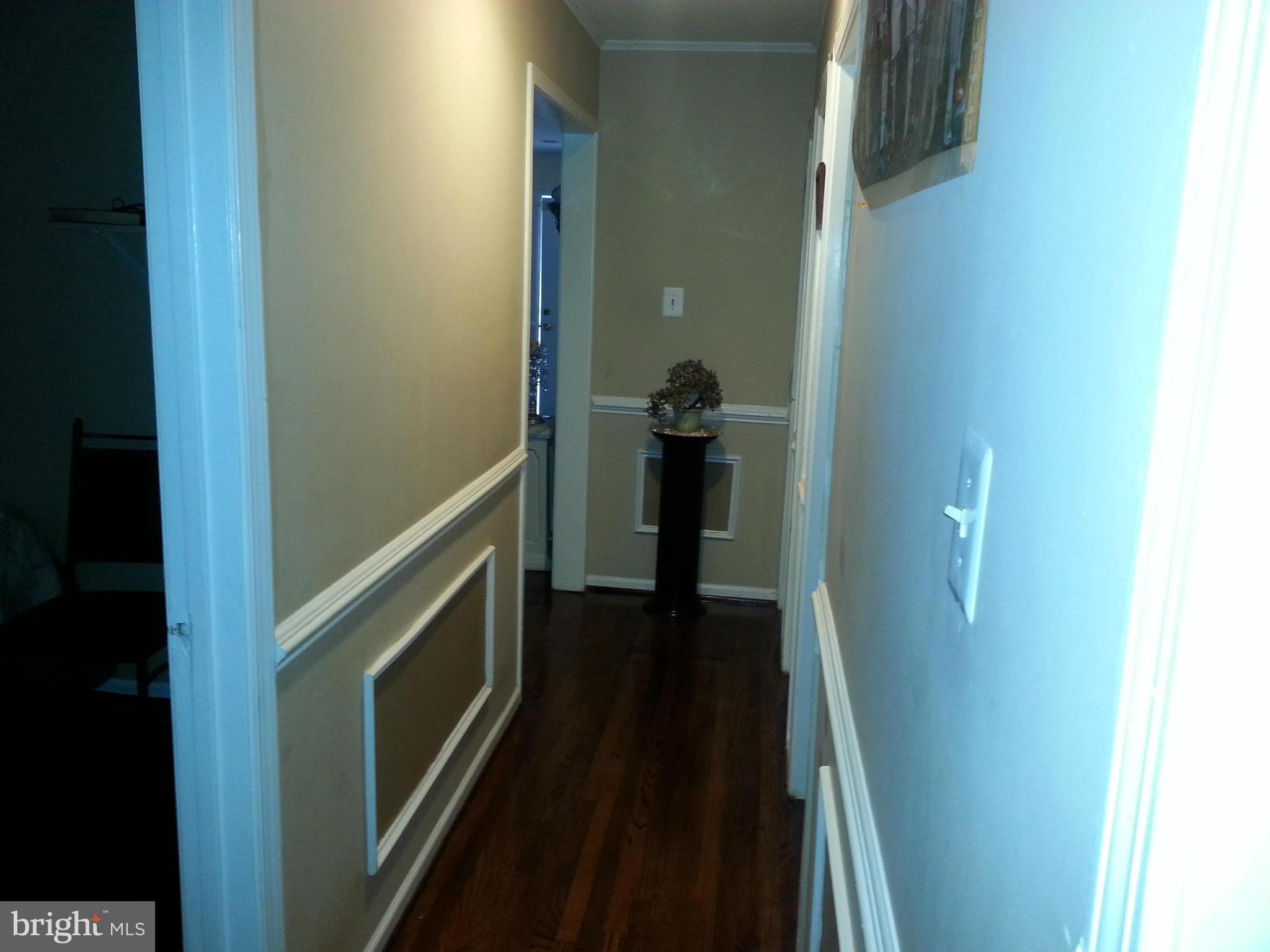 12815 Maple Street Silver Spring, MD 20904 - Photo 5 of 28 Interior (General)