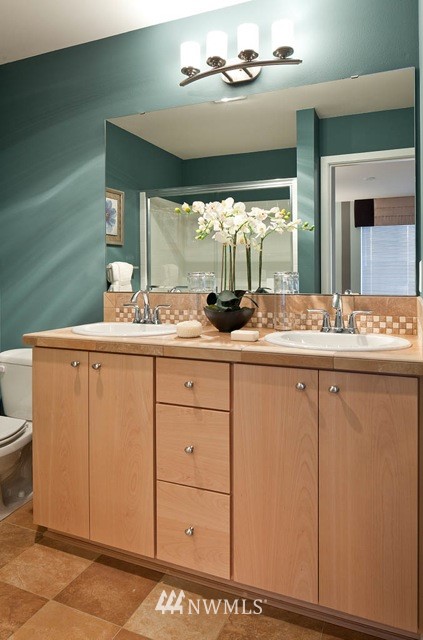 6410 High Point Drive Southwest, Unit 2401 Seattle, WA 98126 - Photo 9 of 11 Gallery Image 9