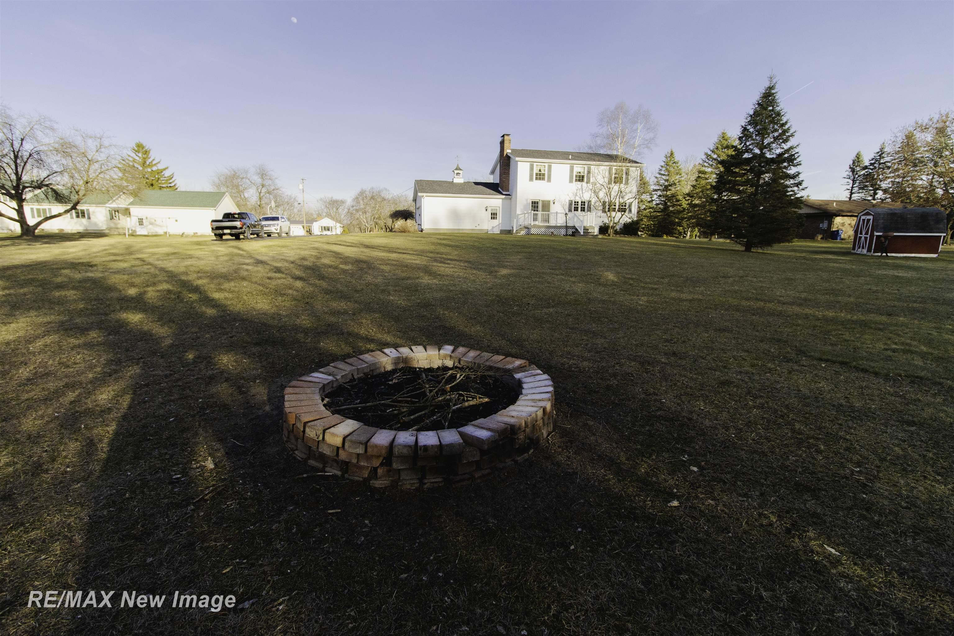 17240 South Sharon Road Chesaning, MI 48616 - Photo 30 of 38 50169069-4241edb7-0624-4f45-86fc-bca0f810697e.JPG