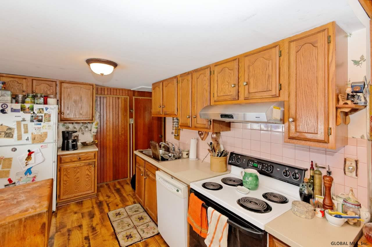145 Garlock Road Gloversville, NY 12078 - Photo 5 of 15 Photo 5