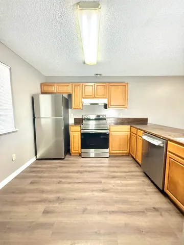 $1,300 | 1928 Nicklaus Court, Unit D, Tallahassee, FL 32301