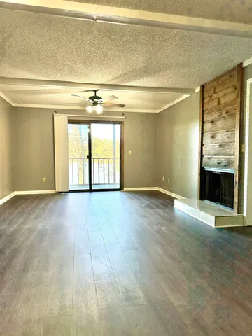 $1,300 | 1928 Nicklaus Court, Unit D, Tallahassee, FL 32301