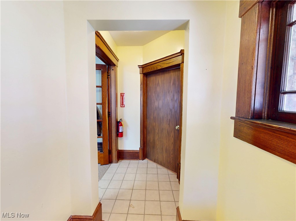 4725 Massillon Road North Canton, OH 44720 - Photo 4 of 37