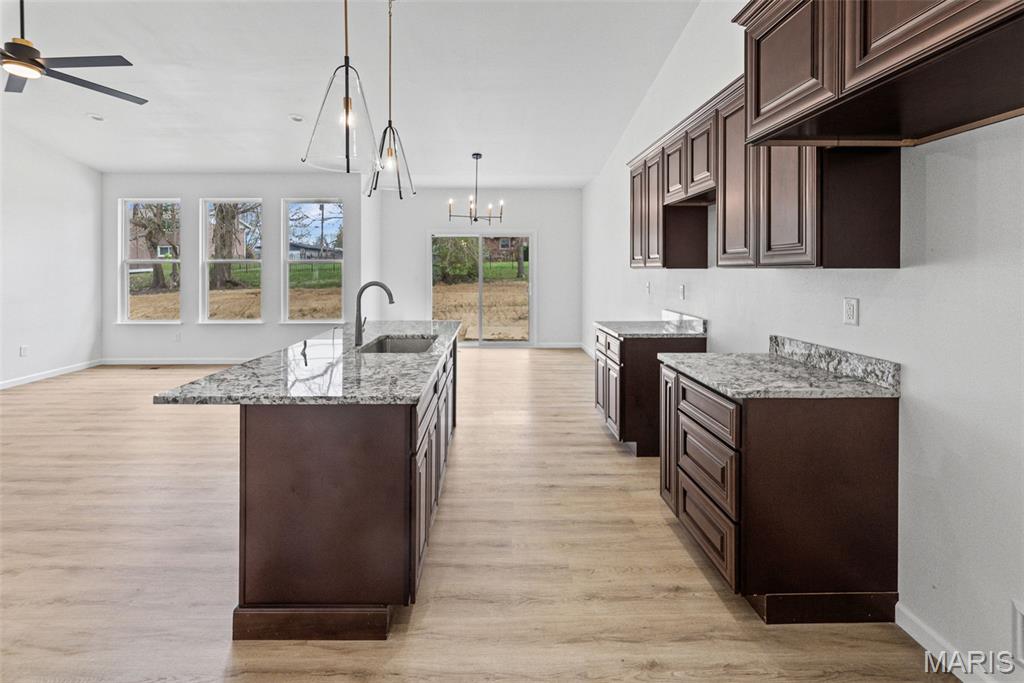 808 Turnberry Road Belleville, IL 62223 - Photo 11 of 37