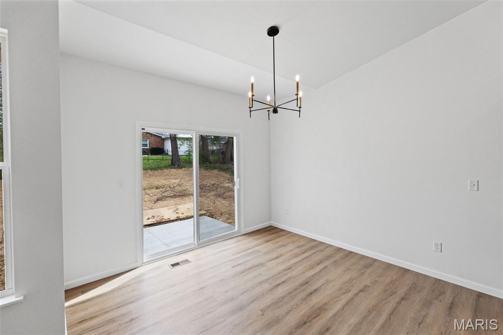 808 Turnberry Road Belleville, IL 62223 - Photo 7 of 37