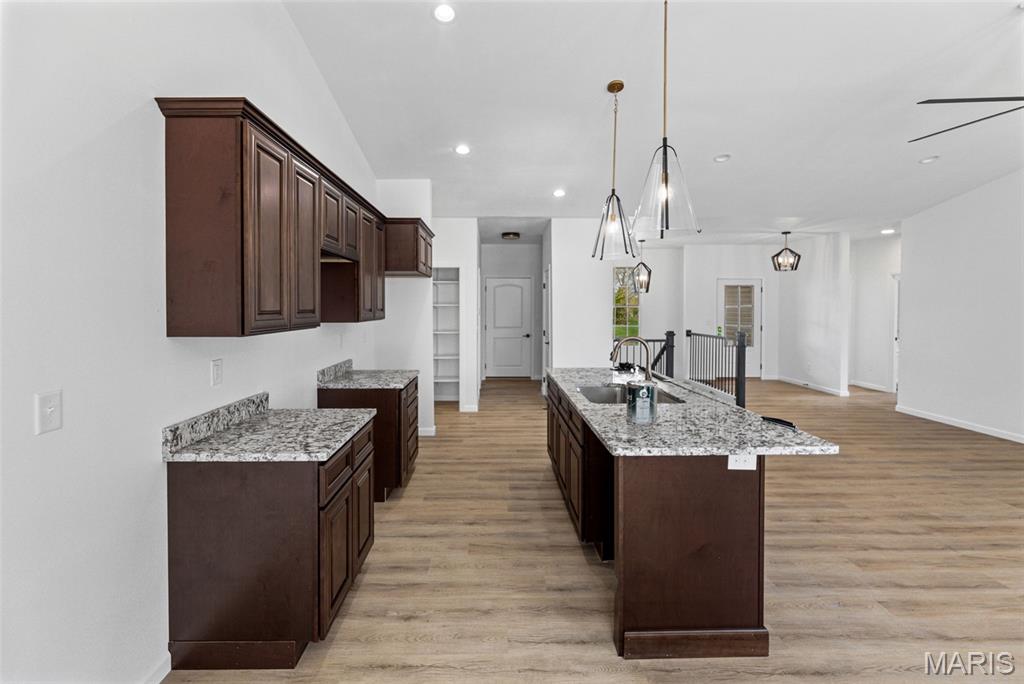 808 Turnberry Road Belleville, IL 62223 - Photo 10 of 37