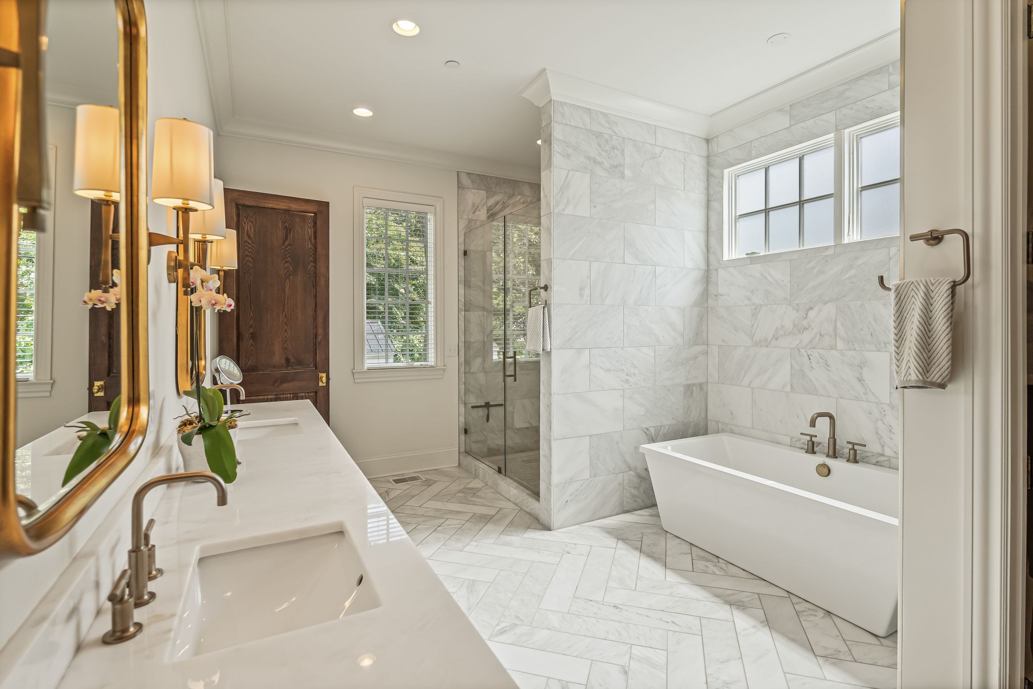 154 A Cheek Road Nashville, TN 37205 - Photo 27 of 61 a spacious bathroom with sink shower and bathtub
