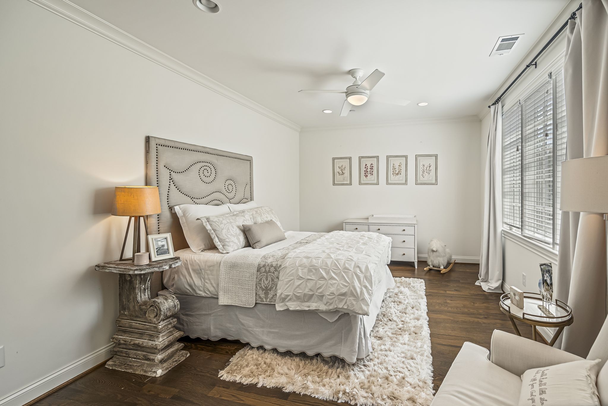 154 A Cheek Road Nashville, TN 37205 - Photo 40 of 61 a bed room with a bed window and a couch