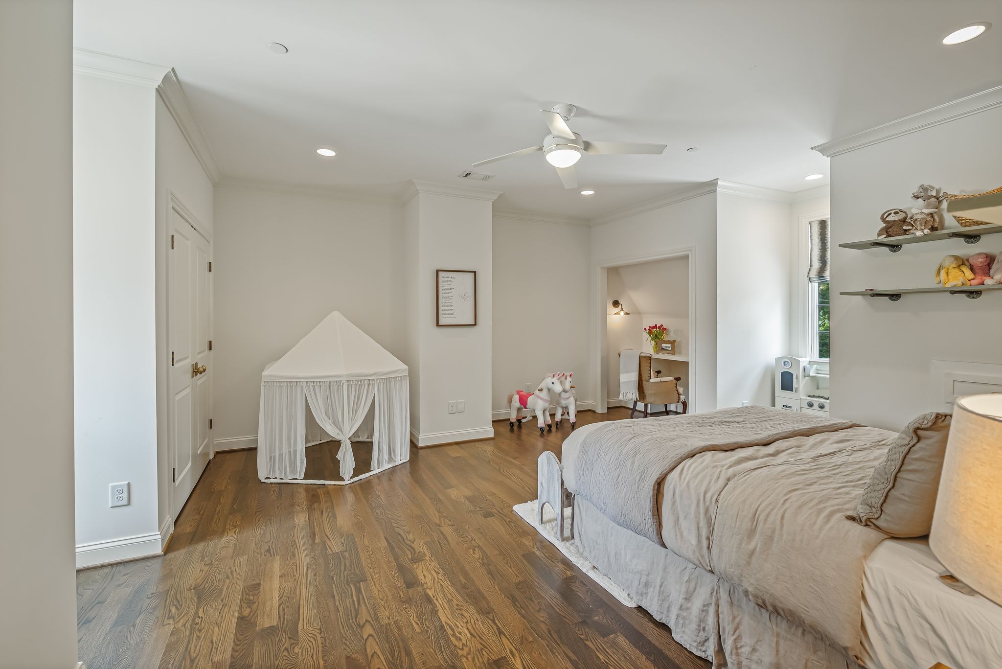 154 A Cheek Road Nashville, TN 37205 - Photo 47 of 61