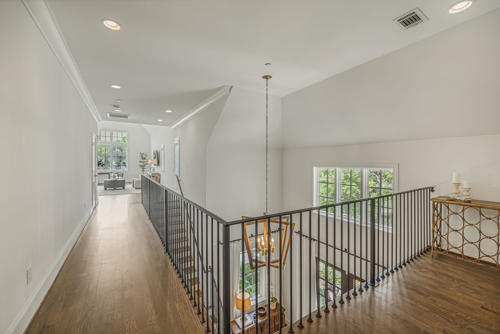 154 A Cheek Road Nashville, TN 37205 - Photo 52 of 61 a view of a hallway with wooden floor
