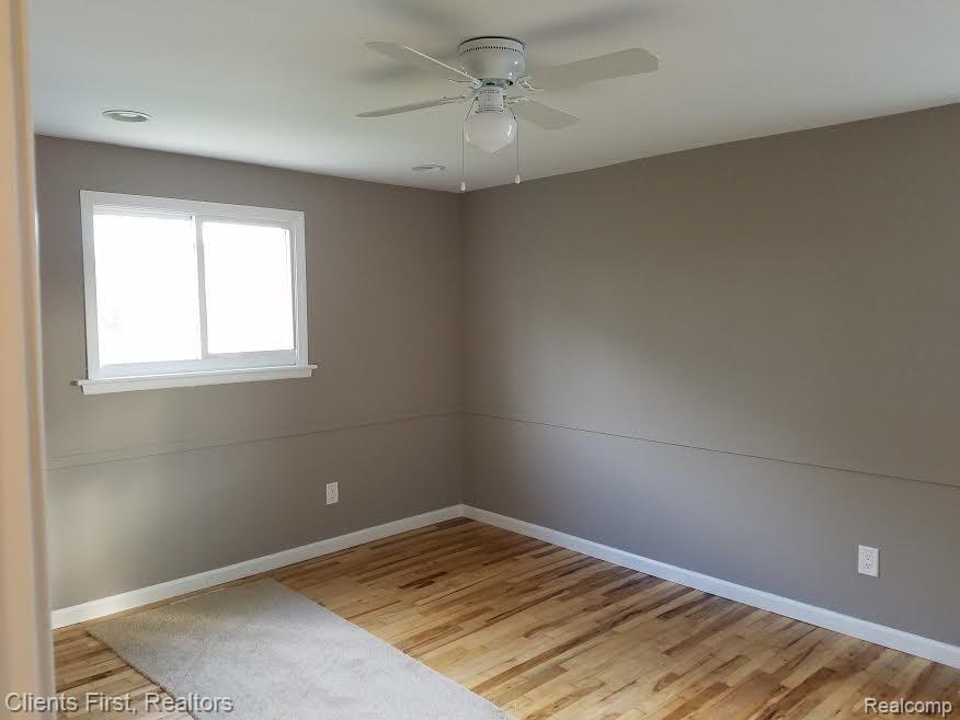 1030 Inkster Road Dearborn Heights, MI 48127 - Photo 33 of 49 25.jpg