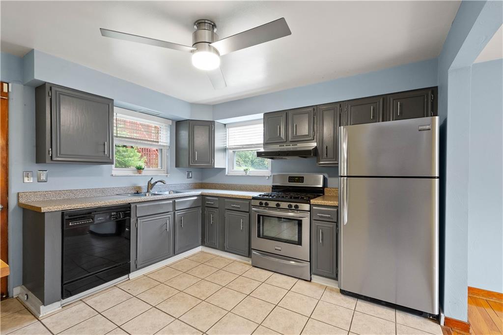 174 Seavey Road Pittsburgh, PA 15223 - Photo 9 of 28 Gallery Image 9