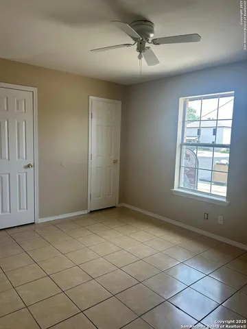 $800 | 7637 Windsor Oaks, San Antonio, TX 78239
