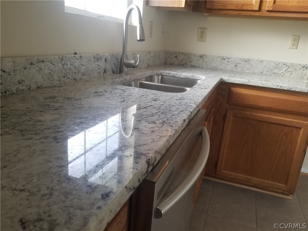 6410 North Midview Road Henrico, VA 23231 - Photo 6 of 46 Gallery Image 6