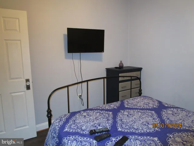 $1,800 | 148 East King Street, Strasburg, VA 22657