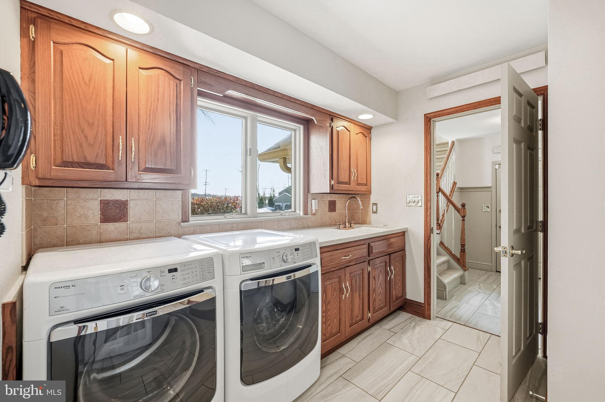 9 Log Cabin Road Perkasie, PA 18944 - Photo 17 of 47 First Floor Laundry