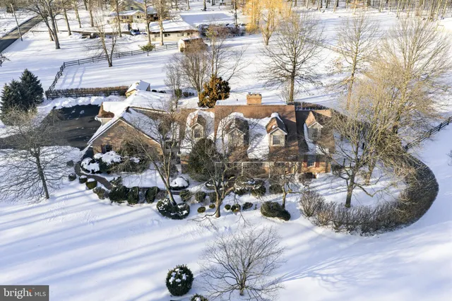 $1,100,000 | 9 Log Cabin Road, Perkasie, PA 18944