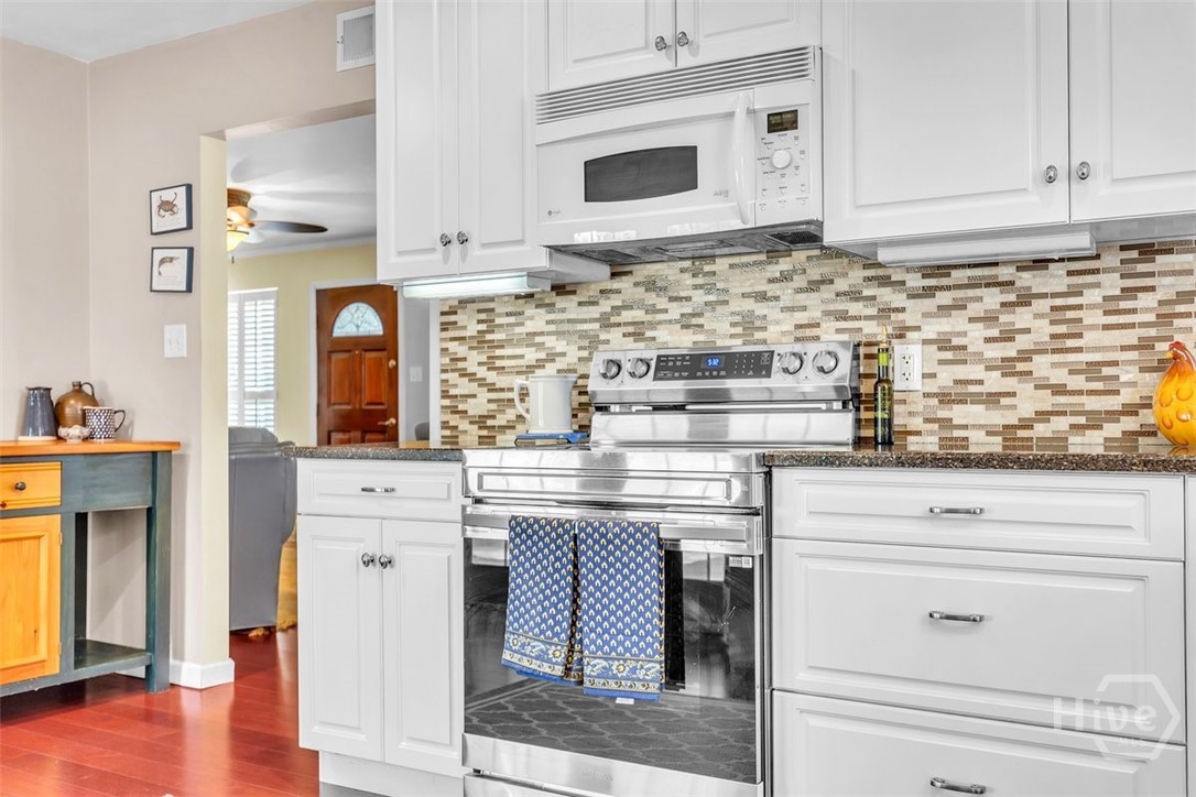 214 Tanglewood Road Savannah, GA 31419 - Photo 14 of 33