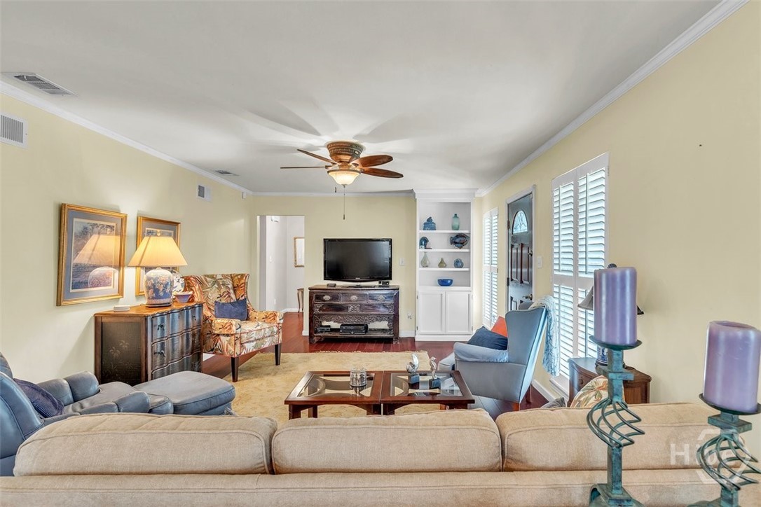 214 Tanglewood Road Savannah, GA 31419 - Photo 6 of 33