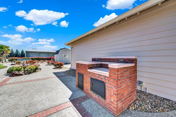 $2,149,000 | 5050 Melissa Lane, Vacaville, CA 95688