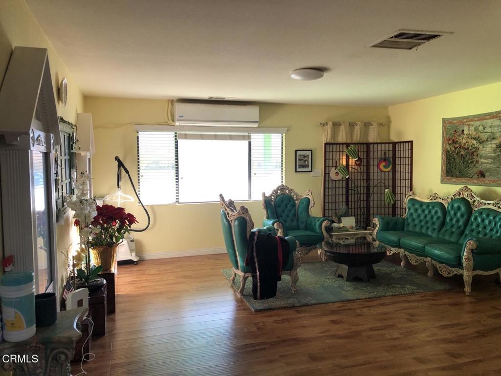 34738 Old Woman Springs Road Lucerne Valley, CA 92356 - Photo 5 of 14 8