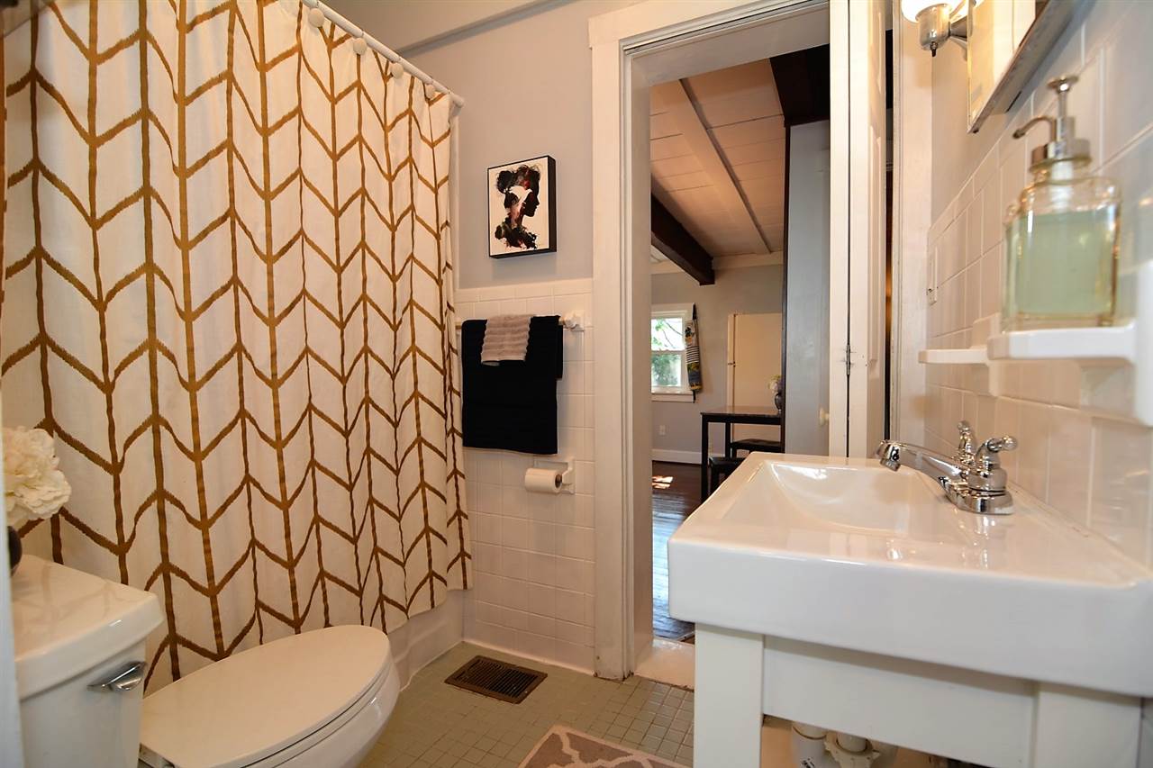 315 Gray Street Newburgh, IN 47630 - Photo 11 of 15