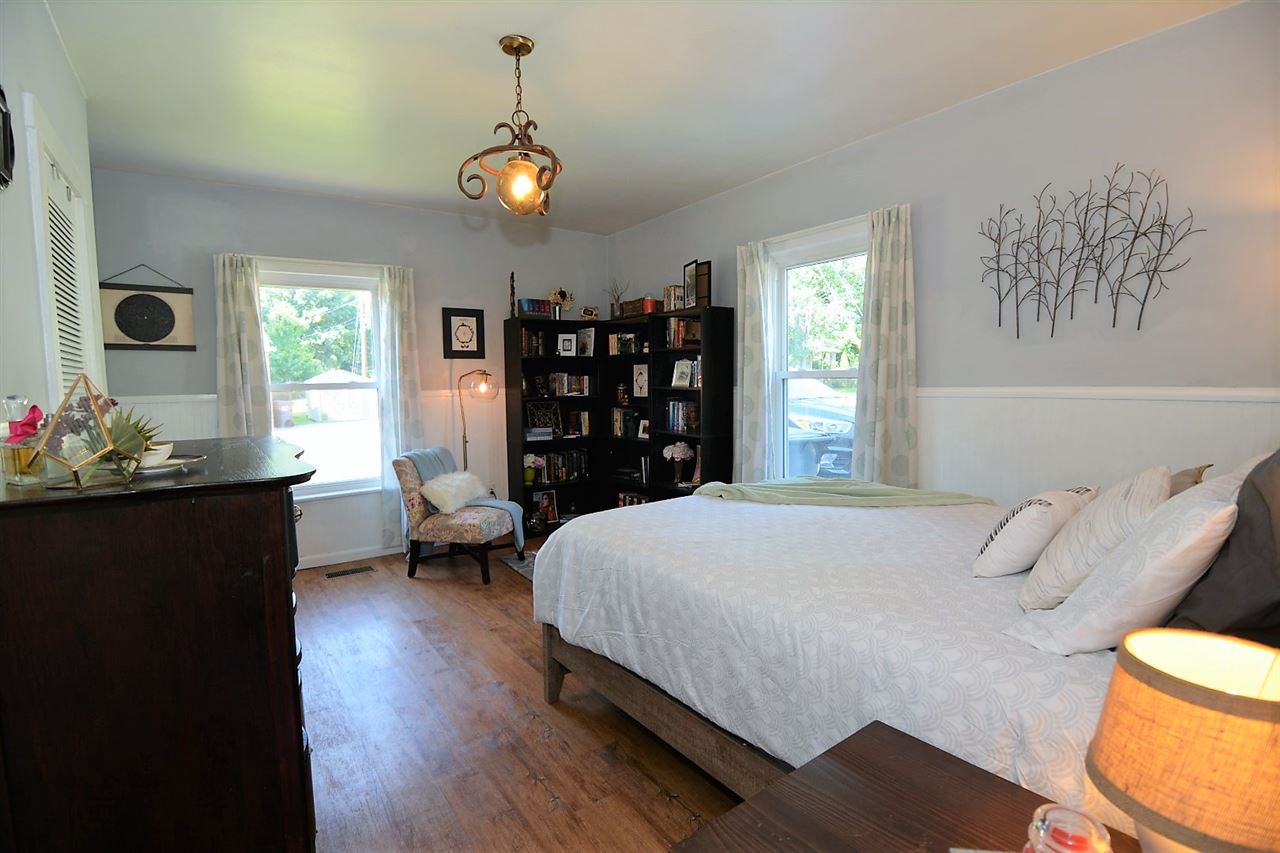 315 Gray Street Newburgh, IN 47630 - Photo 12 of 15