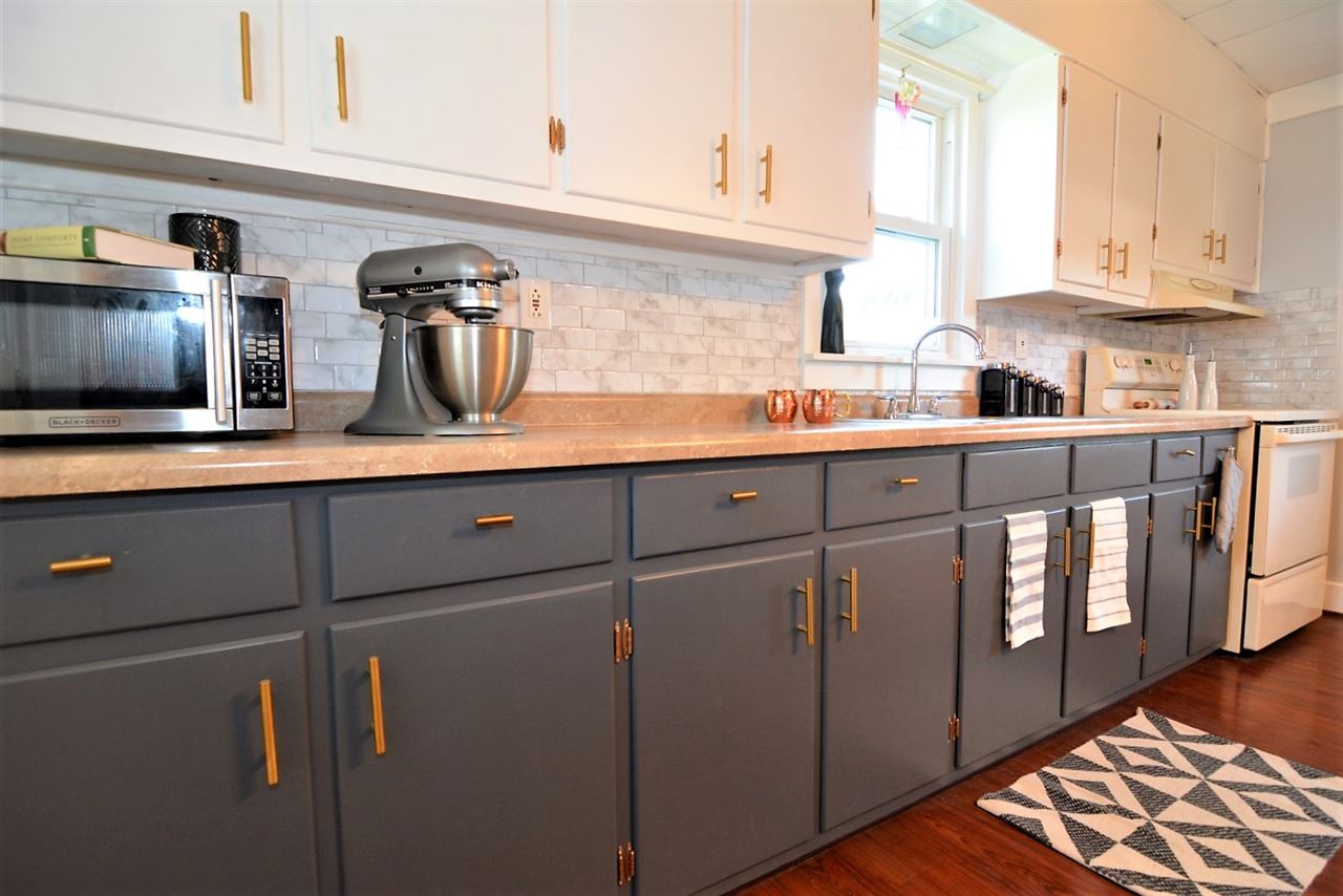 315 Gray Street Newburgh, IN 47630 - Photo 7 of 15