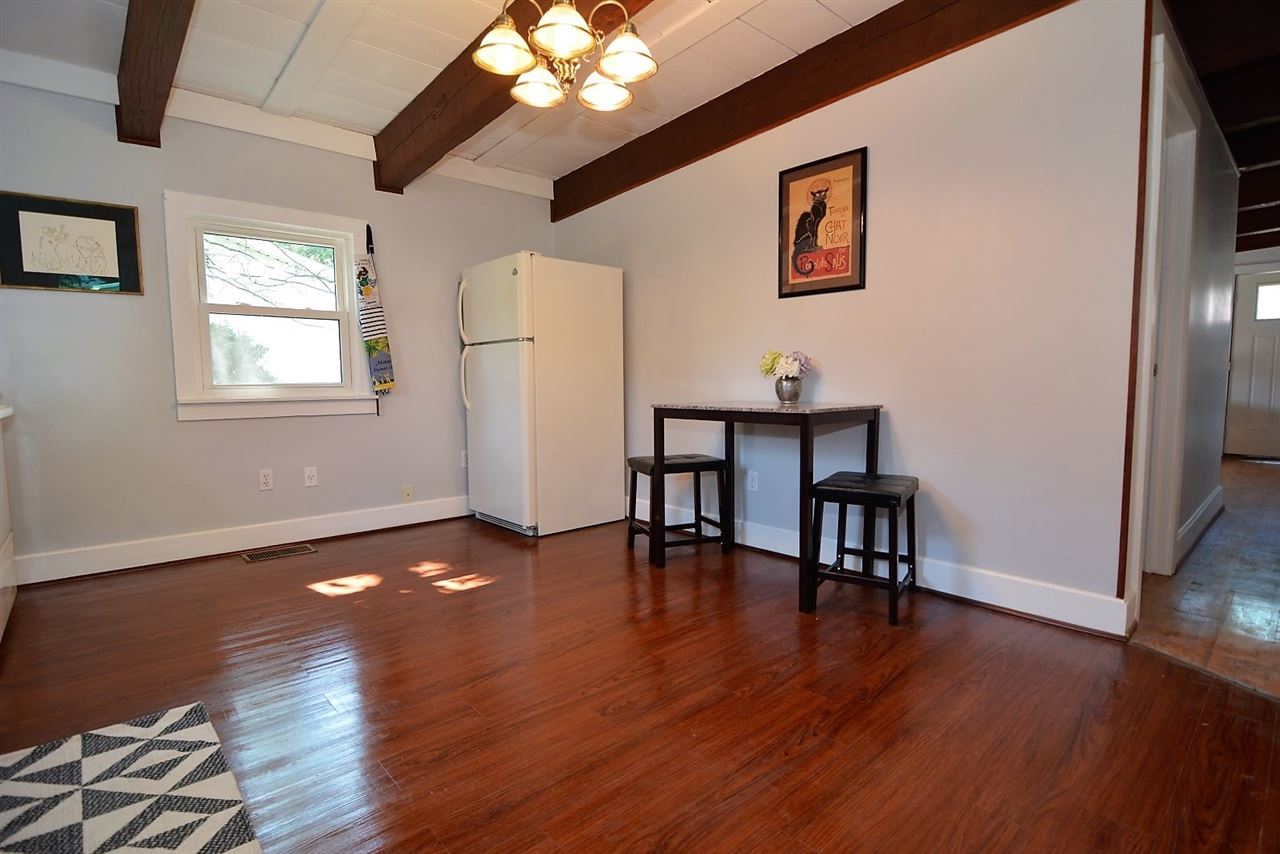 315 Gray Street Newburgh, IN 47630 - Photo 8 of 15