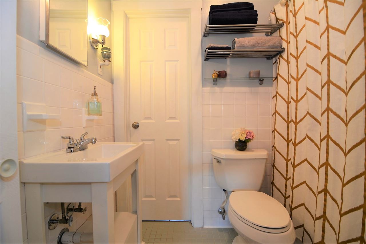 315 Gray Street Newburgh, IN 47630 - Photo 10 of 15