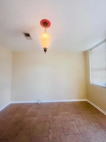 $1,200 | 1403 Port Street, New Orleans, LA 70117